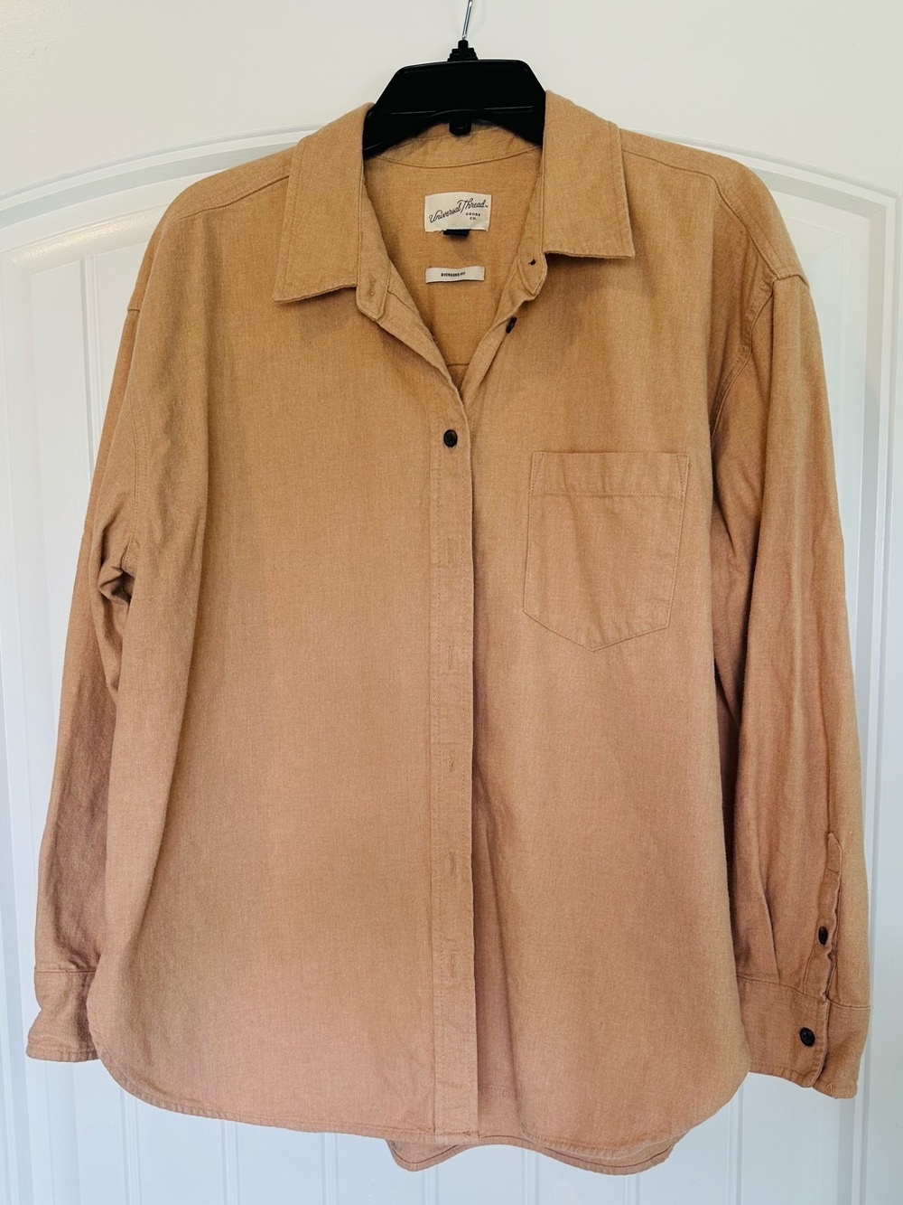Universal Thread Oversized Light Brown Corduroy Button-Up Shirt Size L